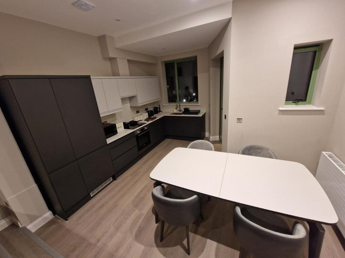 Stunning Newbuilt 3 Bed House Sleeps 9 Villa Edmonton Eksteriør billede