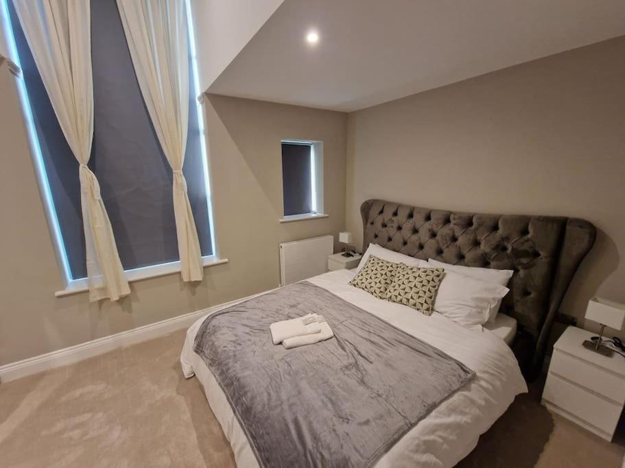 Stunning Newbuilt 3 Bed House Sleeps 9 Villa Edmonton Eksteriør billede